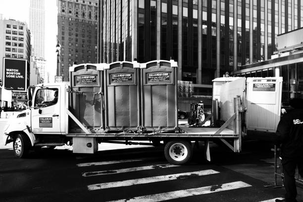Best Affordable porta potty rental  in South St Paul, MN